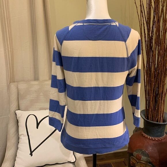 Merona 3/4 sleeve top 💙 - Picture 2 of 4